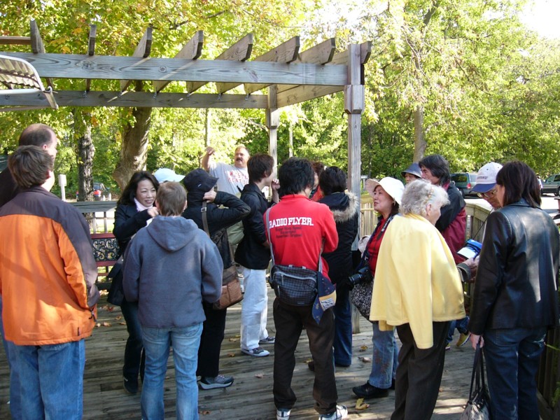 Group outside Gift Shop.JPG